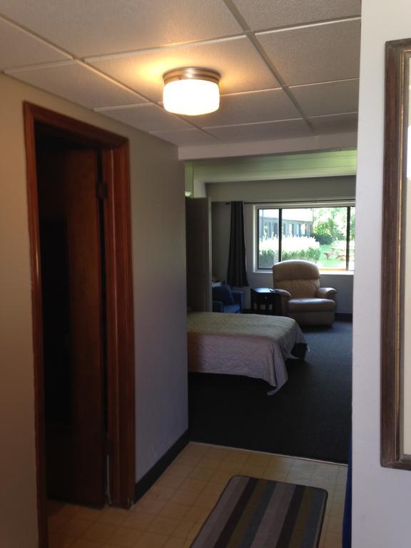 The Mariner Motel Green Bay Exterior photo